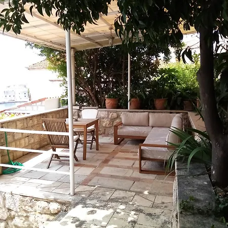 Emi Dubrovnik